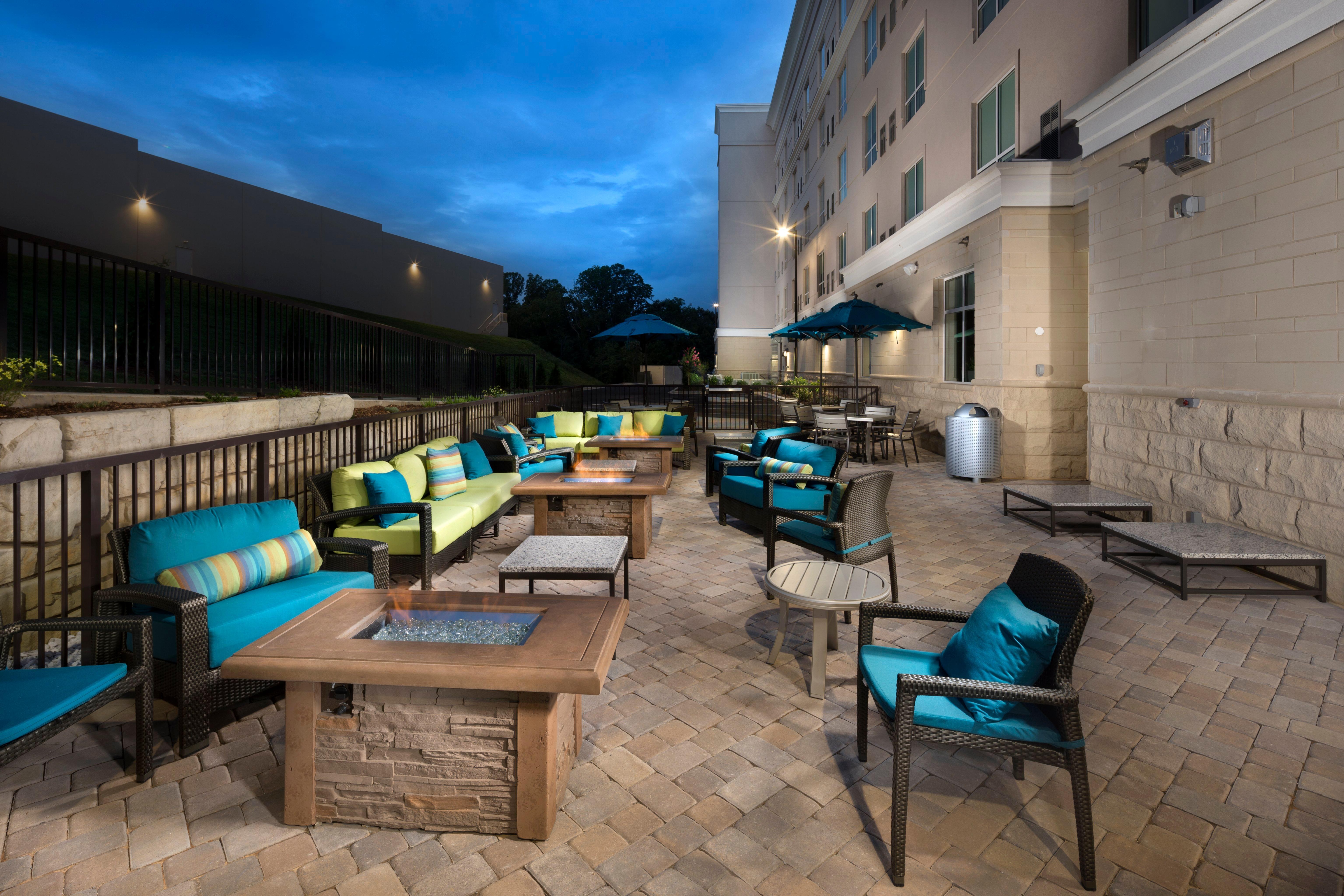 Holiday Inn & Suites Arden - Asheville Airport By Ihg Exteriör bild